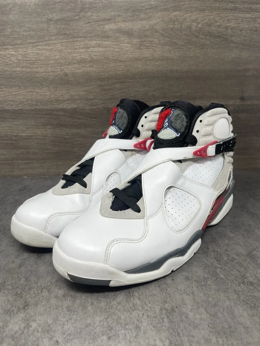 Air Jordan 8 Bugs Bunny Sneakers Mens Size 10.5 White Red Black Lot 305381-103